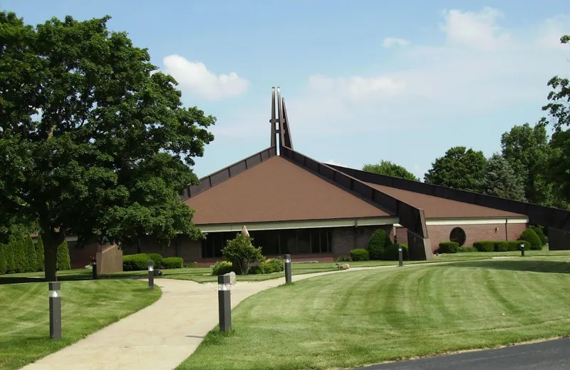 Immaculate Heart of Mary / St. Crescent Parish (Galesburg, Illinois)