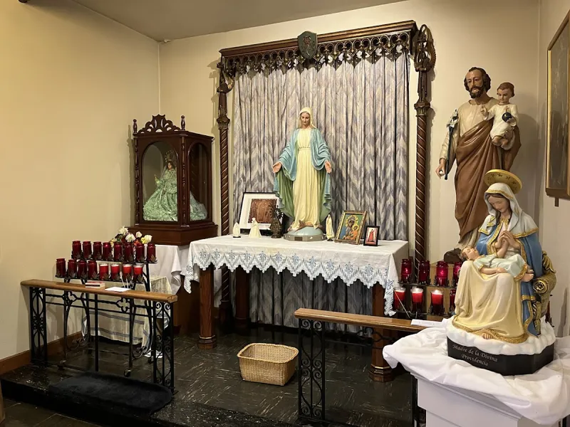 Blessed Sacrament Church (St. Paul VI Parish) (Hamden, Connecticut)