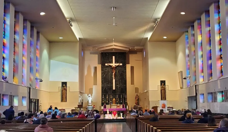 Maria Reina de la Paz Parish @ St. Lawrence O'Toole Church (Hartford, Connecticut)