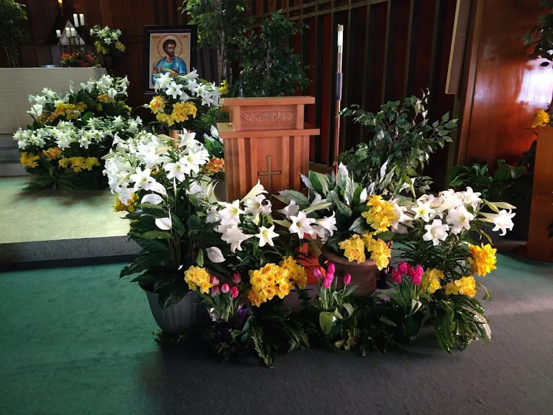 Mary, Mother of the Church - St. Luke the Evangelist Parish (Newton, New Hampshire)